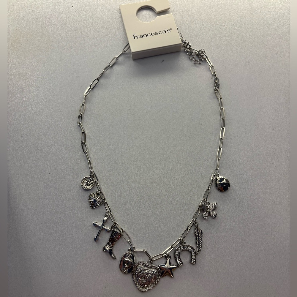New never worn Francesca’s charm necklace